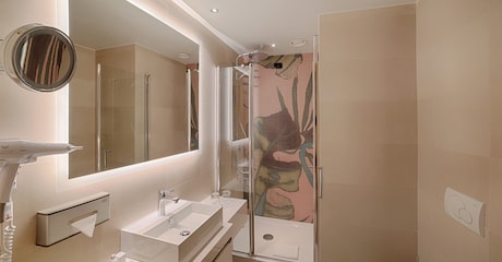 Room Camera Superior